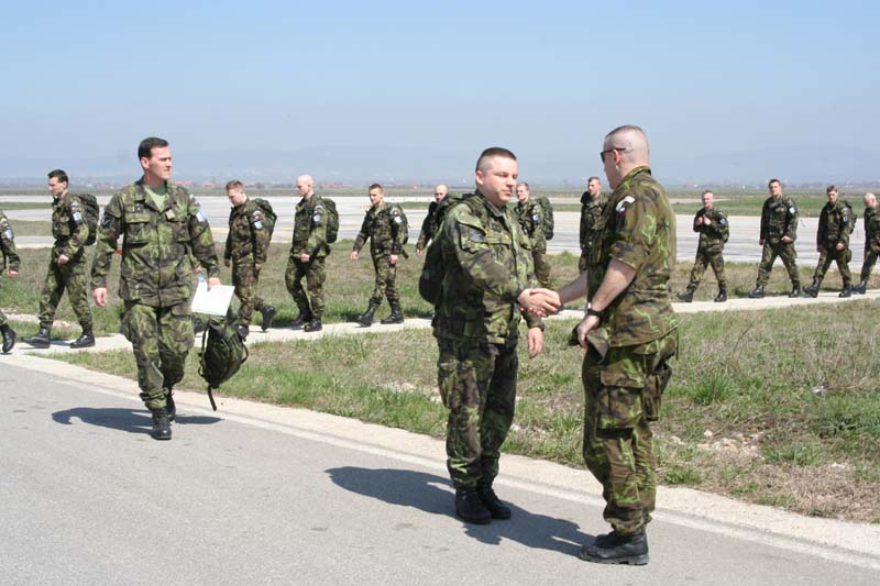 esk rota posiluje uskupen Sted