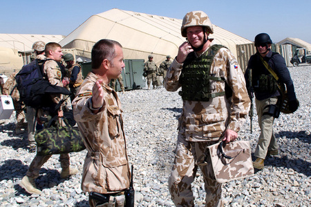 Colonel Genser, commander of the 9th unit in PRT, welcomes General Picek in Logar