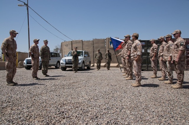 Liberečtí chemici si z Iráku přivezli ocenění za instruktorskou činnost