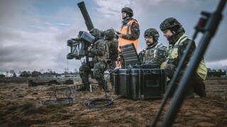 První střelby strakonických vojáků na misi v Litvě: Z protiletadlových kompletů vypálili salvu raket