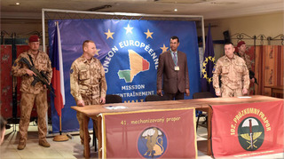 V Bamaku nově chrání základnu velitelství mise EUTM prostějovští vojáci