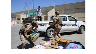 Vojáci 21. úkolového uskupení předali humanitární dar