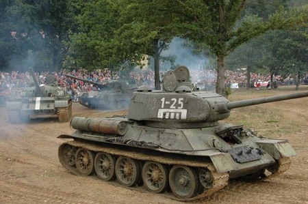 Invitation to Tank Day 2014 - Saturday 30th August