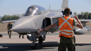 Not seeing, not hearing, still continue fighting. Ramstein Guard tested air capabilities with system jamming
