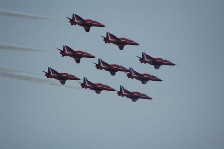 NATO DAY 2006: British RED ARROWS formation