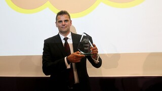 Poprvé na armádním trůnu, Kostelecký porazil atlety