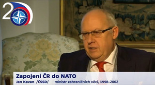 Jan Kavan, ministr zahraničních věcí 1998-2002