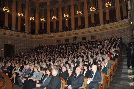Guests to the concert at the Rudolphinum