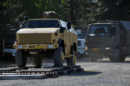 Dynamic display of vehicles at IDET 2011
