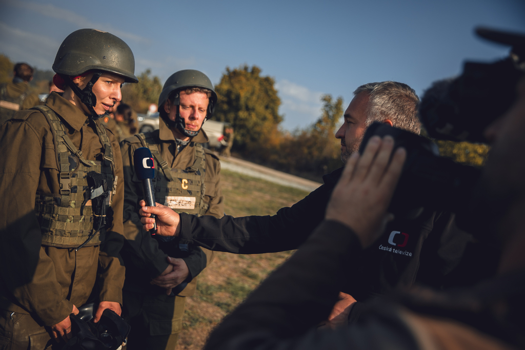 Novináři a humanitární pracovníci se ve Vyškově připravovali na práci v krizových a válečných oblastech