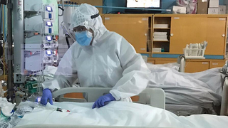 Vidí nemoci i smrt. I voják nyní potřebuje pomoc