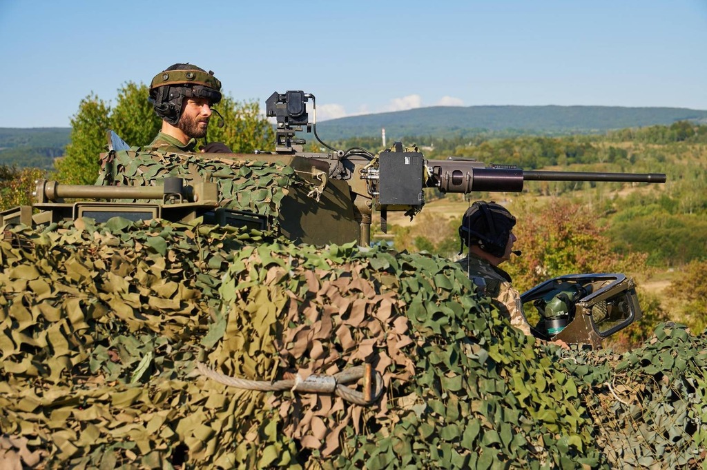 Mnohonárodní prapor na Slovensku úspěšně prověřuje schopnost boje v konfliktu vysoké intenzity