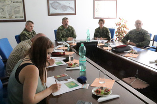 Generální štáb vybuduje výsadkový pluk, velitelství kybernetických sil a logistickou podporu