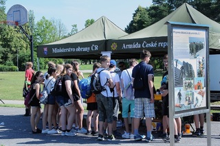 Pochod POKOS zpestřil závěr školního roku žákům vyškovské základní školy