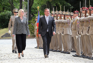 Ministryně Černochová: S Německem vnímáme největší hrozby současnosti stejně