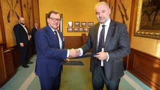 Podpis Memoranda o spolupráci mezi Ministerstvem obrany a Ligovou fotbalovou asociací