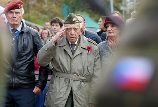 Pražské náměstí Míru dnes patřilo válečným veteránům