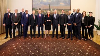 Ministryně Jana Černochová jednala s ředitelem FBI Christopherem Wrayem