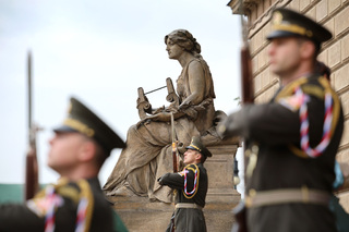 Rudolfinum rozezněly melodie ke Dni vítězství