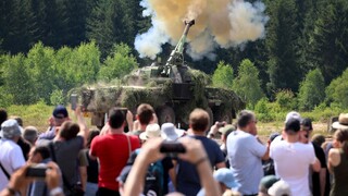 Bahna 2024: Přehlídka vojenské techniky a historie v srdci Brd