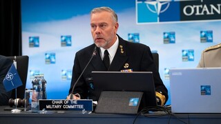 Projev předsedy Vojenského výboru NATO, admirála Roba Bauera, na úvod výjezdního zasedání výboru