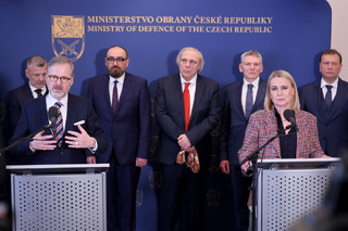 Spolu s USA a Velkou Británií patří Česko k hlavním dodavatelům munice na Ukrajinu