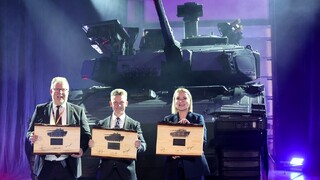 Ve Švédsku byla vyrobena první CV90 pro Armádu ČR