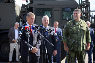 Dny NATO: Ministr obrany Jaromír Zůna představil klíčovou akvizici i pilotní vzdělávací projekt