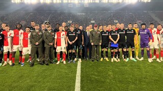 Češi fandí nejen fotbalu, ale nově i válečným veteránům