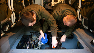 Moderní techniku zima nezaskočí, přesto vojáci kontroly nezanedbávají