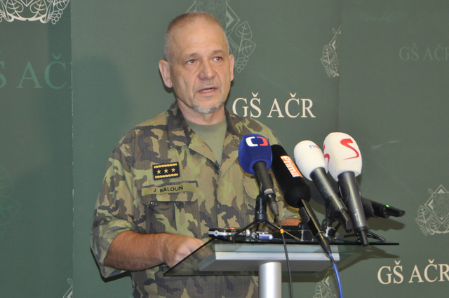 Padlým vojákům vzdají úctu představitelé státu, armády i veřejnost