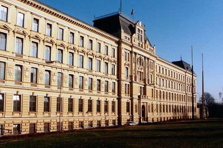 Czech governmental coalition sign agreement on the progressive increase of the defence budget