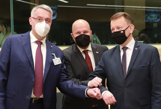 Evropská unie se adaptuje na nové prostředí a chce prohlubovat spolupráci