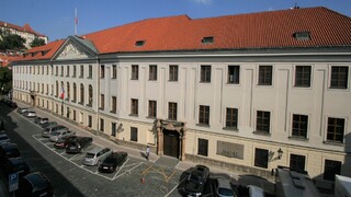 Česká armáda bude i nadále cvičit ukrajinské vojáky, misi schválili poslanci