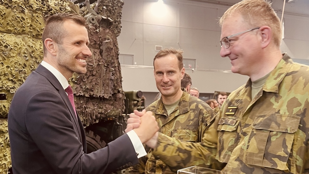 Armáda převzala první obrněnec TITUS, špičku v moderních spojovacích technologiích