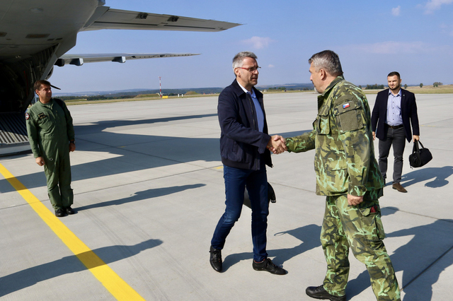 Dynamické ukázky na cvičení Ample Strike 2018 ukázaly naši připravenost a přínos Alianci, řekl ministr obrany v Náměšti