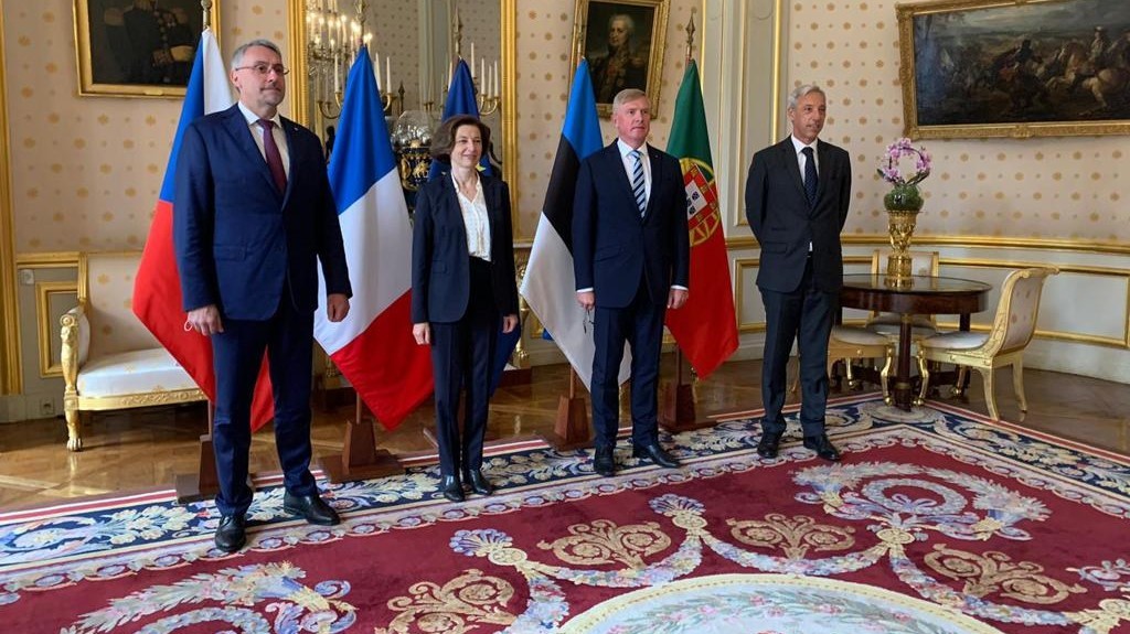 V Paříži jednali ministři obrany o situaci v Sahelu