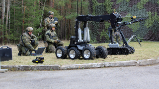 Čeští pyrotechnici už dostali špičkové vybavení za miliony dolarů