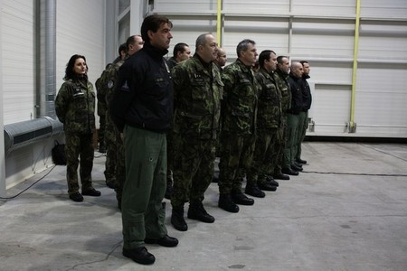 Czech airmen before the hand-over ceremony