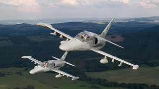 Armáda má dva nově certifikované display piloty pro letouny L-159
