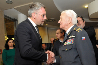 Generálmajor Emil Boček slavil 96. narozeniny, blahopřál mu i vrchní velitel ozbrojených sil