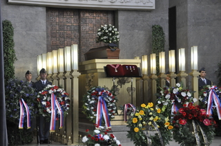 Ve Strašnicích se lidé rozloučili s válečným veteránem, plukovníkem v. v. Aloisem Dubcem