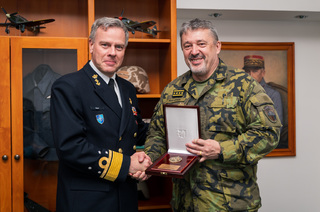 Generál Opata jednal s předsedou Vojenského výboru NATO admirálem Bauerem