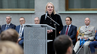 Ministryně ocenila sportovce ASC Dukla za příkladnou reprezentaci, vyzdvihla i plnění povinností v uniformě 