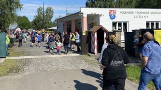 Zahajovací den 29. sezony Vojenského technického muzea Lešany byl věnován výročí vstupu do NATO