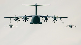 Piloti gripenů cvičili tankování za letu v rámci Dnů NATO 2022