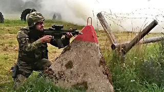 Ženisté na Boleticích cvičili střelbu, ale i bourali hráze