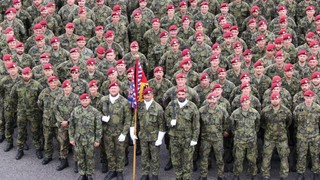 Tragický 8. červenec před šesti lety: Armáda na své padlé nezapomíná