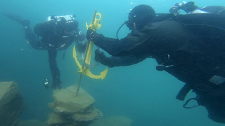 Bez buddyho ani metr pod hladinu