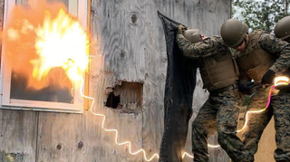 Druhý nejlepší výsledek z ženijního kurzu v Americe si dovezl nadporučík z Bechyně